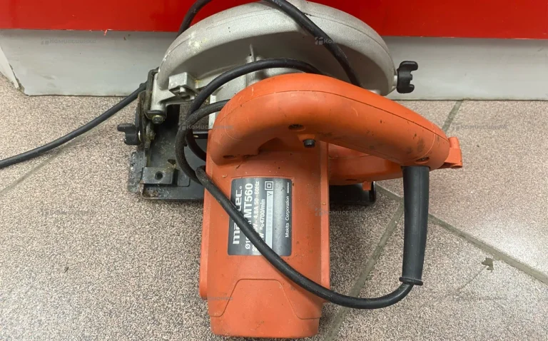 Циркулярная пила Maktec by Makita MT 560