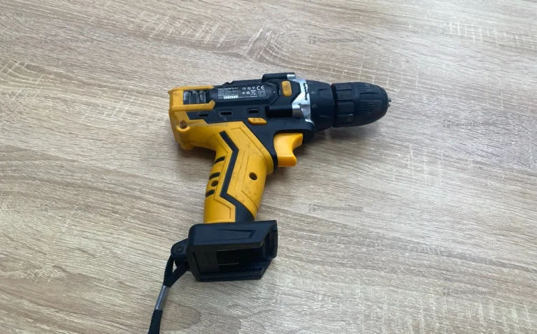 Шуруповерт DEKO DKCD20FU-Li