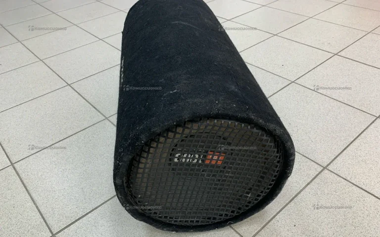 Сабвуфер  JBL cs1214T