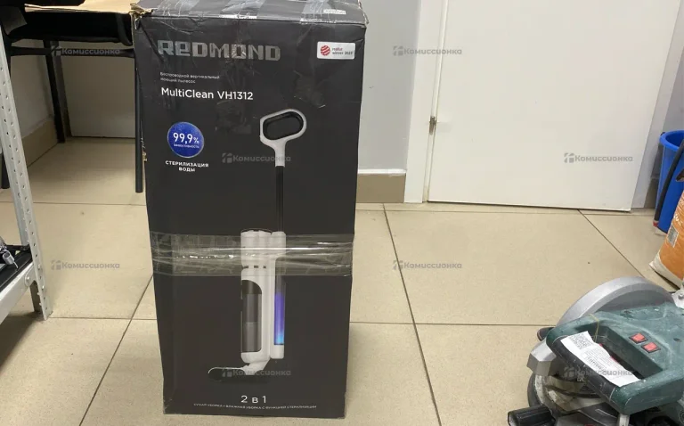 Пылесос  Redmond VH1312