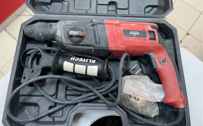 Перфоратор Elitech 3-28РЭМ -