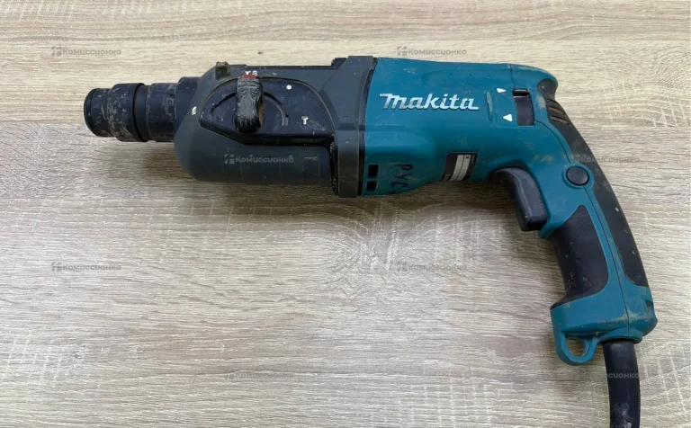 Перфоратор Makita HR2470