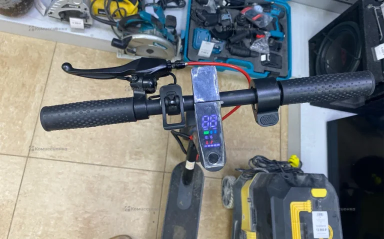 Электросамокат zaxboard es-10