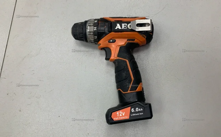 Аккумуляторная дрель шуруповерт AEG BS 18c2