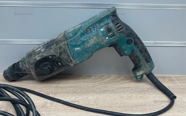 Перфоратор makita HR2470