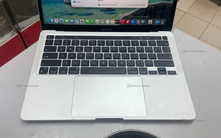 Ноутбук  MacBook Pro 12 m2 1022