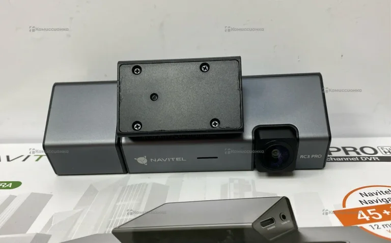 Видеорегистратор Navitel RC3 Pro
