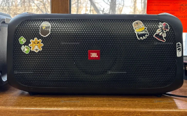 Колонка JBL on-the-go