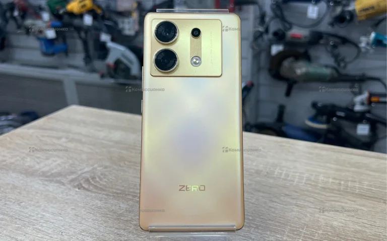 Infinix Zero 30 12/256 ГБ