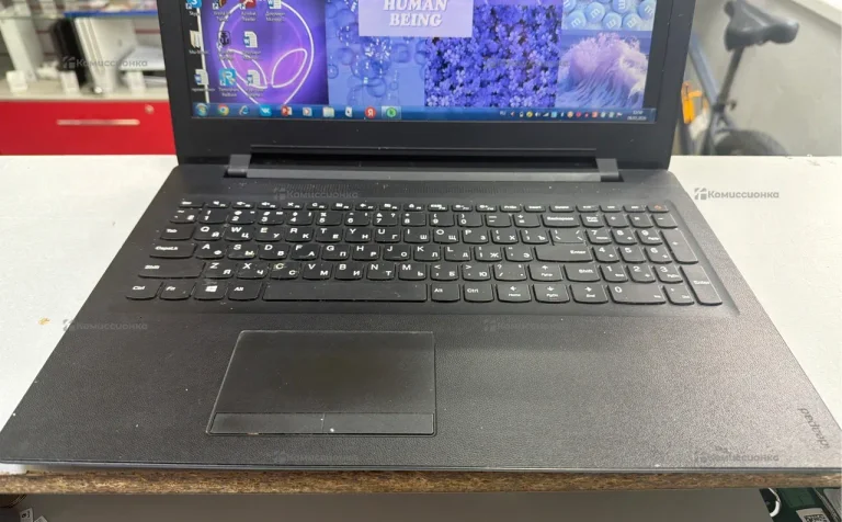 Ноутбук  Lenovo