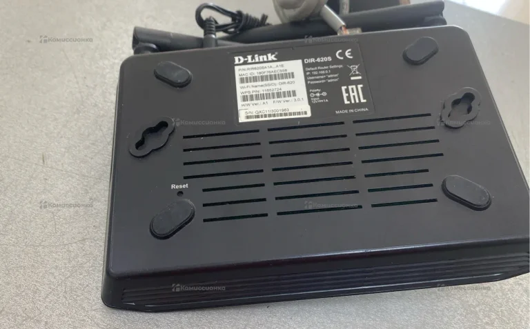 Роутер D-Link DIR-620S
