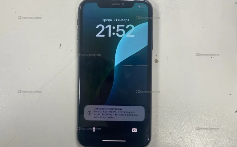 Apple iPhone 11 4/128 ГБ