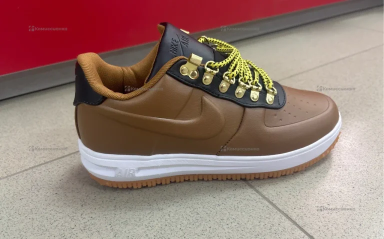 Кроссовки Nike Duckboot 41