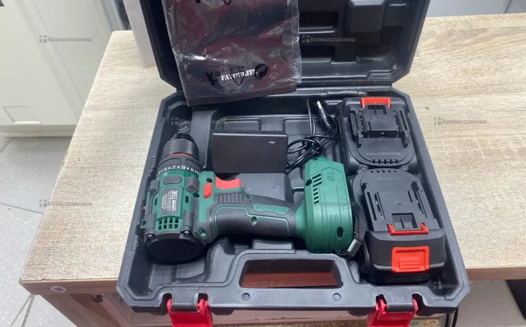 Шуруповерт FAVOURITE DC NB21