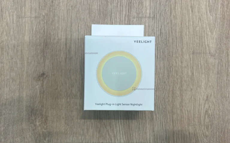 Ночник Xiaomi Yeelight LED Round Plug-In Night Light Sensitive YLYD11YL EU (белый)