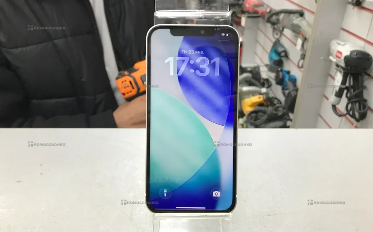 Apple iPhone 12 4/64 ГБ