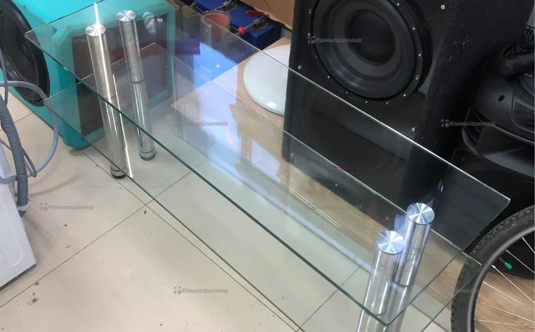 Журнальный столик