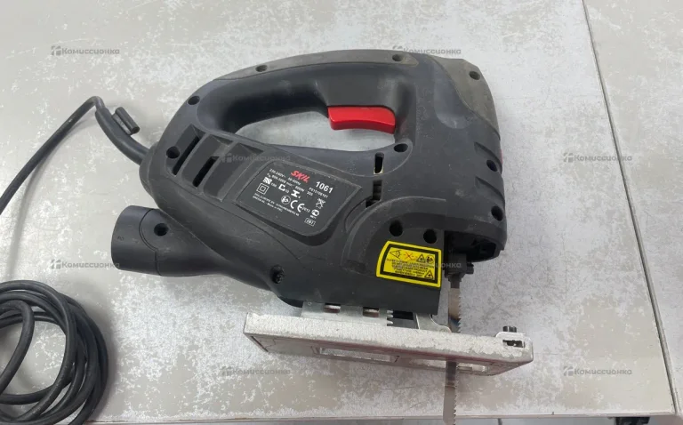 Лобзик Skil 1061
