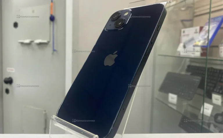 Apple iPhone 13 4/128 ГБ