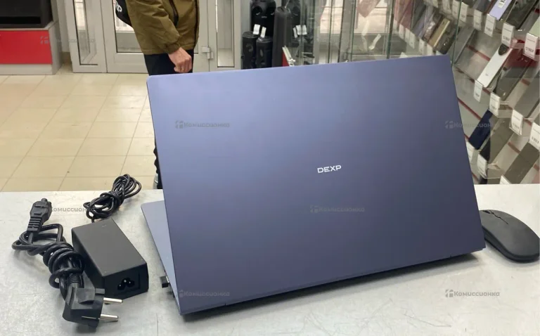 Ноутбук DEXP ATLAS M15-I3W302