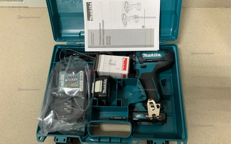 Шуруповерт Makita DF333DWAE