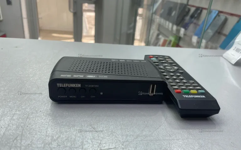 Цифровая ТВ приставка  telefunken