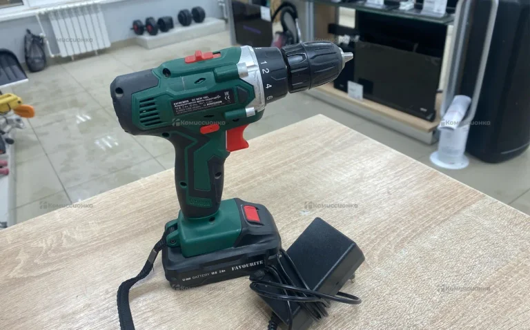 Шуруповерт Favourite DC New 18EL