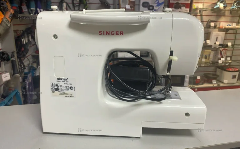 Швейная машина Singer 2259