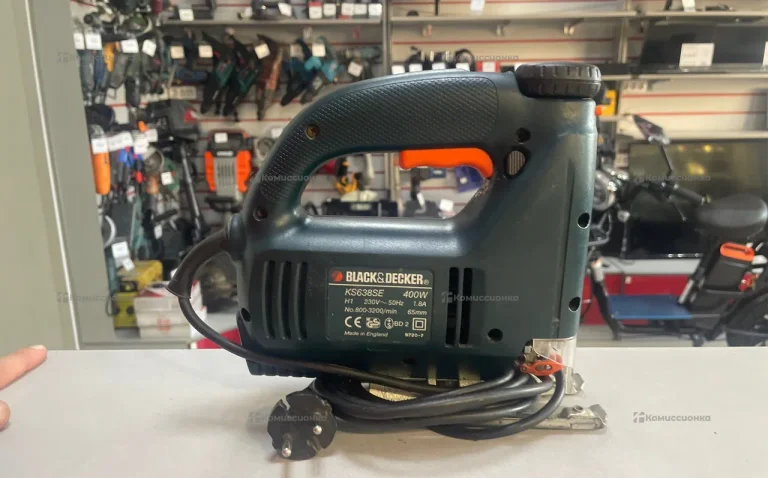 Электролобзик Black &amp; Decker KS638SE