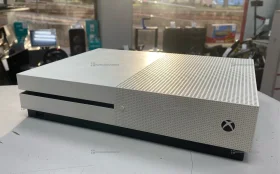 Купить Приставка Xbox One S 1 TB б/у , в Саратов Цена:11900рублей