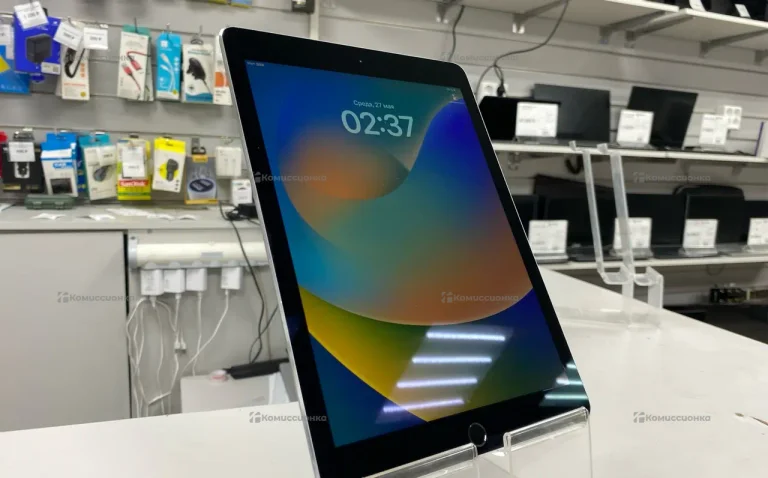 Планшет Apple iPad 9,7