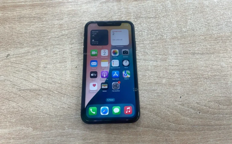 Apple iPhone XR 3/64 ГБ