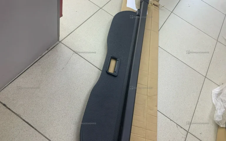 Шторка для багажника