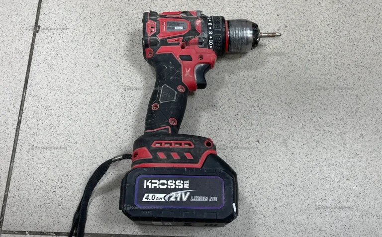 Шуруповерт Энергомаш ДШ-1845