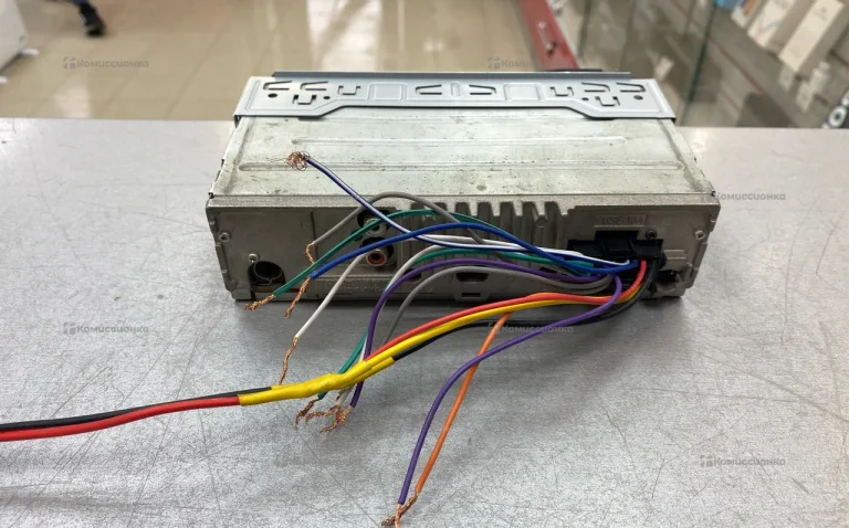 Автомагнитола Sony DSX-A30