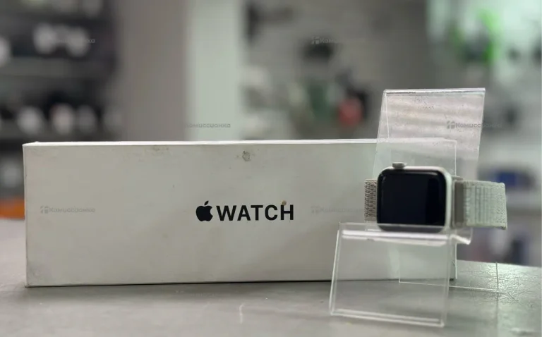 Часы  Apple Watch SE 2 40mm