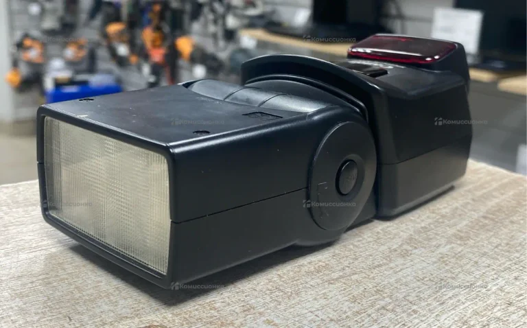 Вспышка Canon Speedlite 420ex