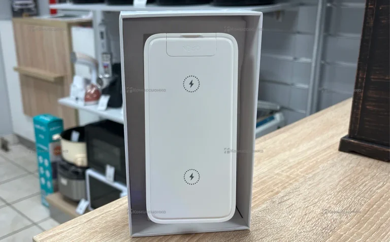 Беспроводная зарядка для 4-х устройств