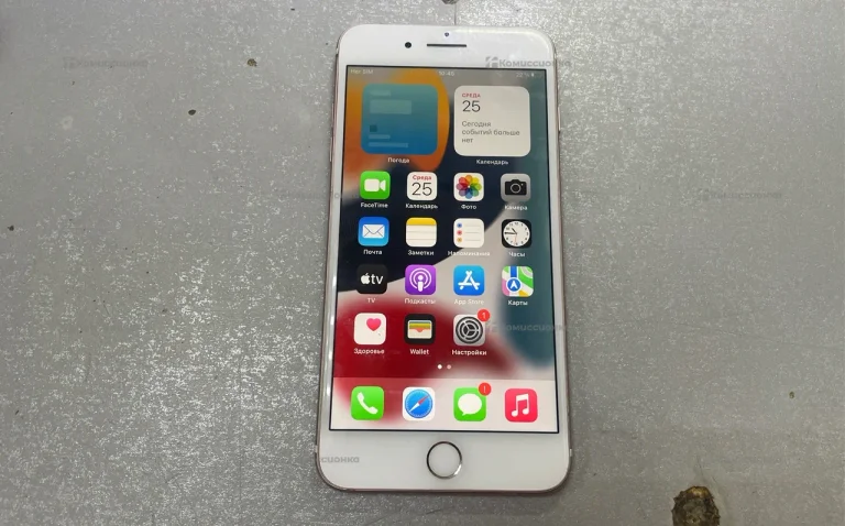 Apple iPhone 7 Plus 3/32 ГБ