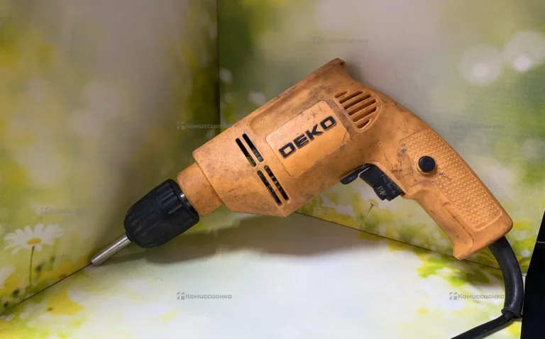 Дрель DEKO DKD600W
