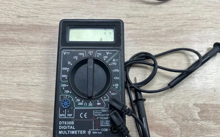 Multimeter dt830b