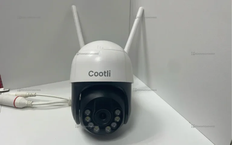 Камера Cootli