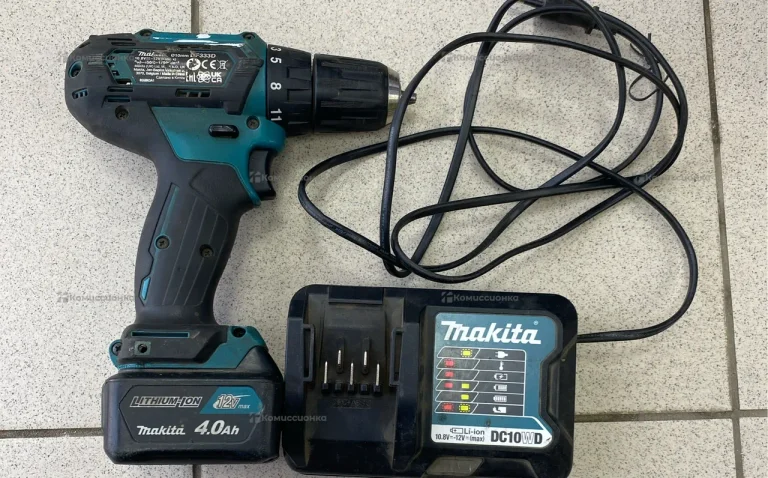 Шуруповерт Makita DF333D