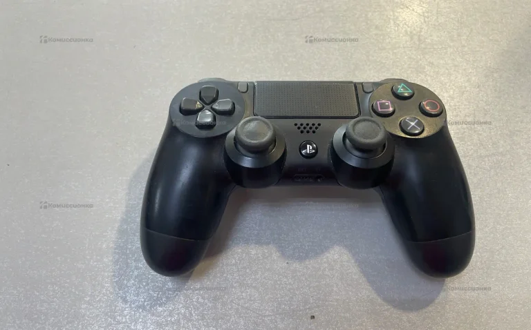 Sony PlayStation 4 Джостик