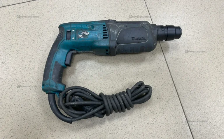 Перфоратор Makita HR2470