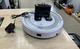Купить Робот пылесос Midea MVCR01 б/у , в Пенза Цена:1300рублей