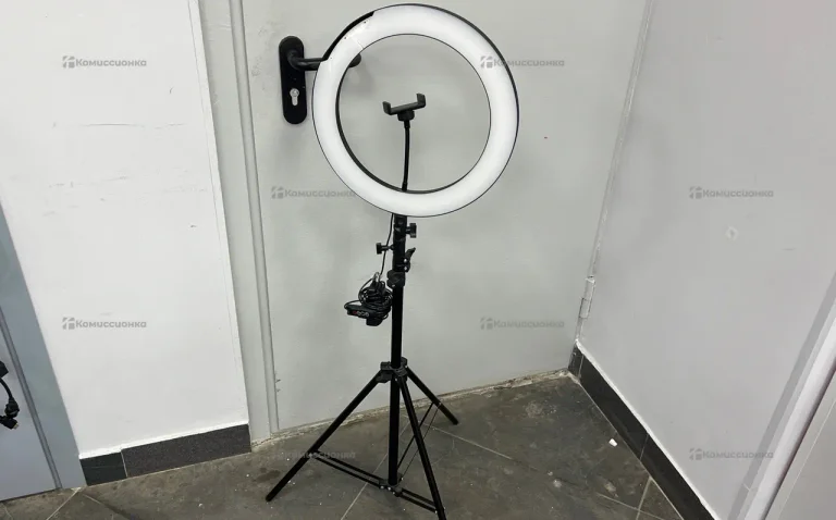 кольцевая лампа