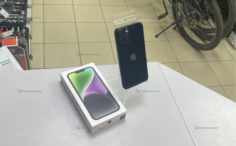 Apple iPhone 14 6/128 ГБ