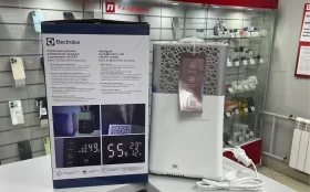 Купить Увлажнитель воздуха Electrolux ENU 3715D б/у , в Тольятти Цена:4900рублей