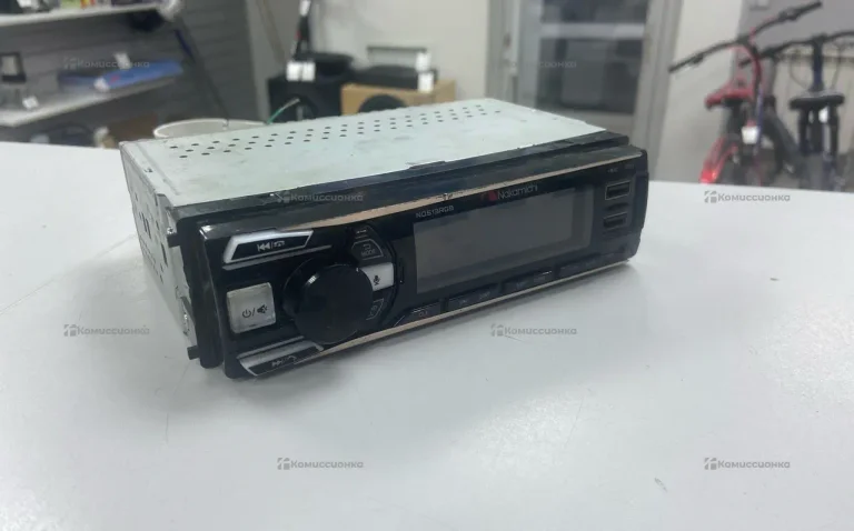 Автомагнитола Nakamichi NQ513RGB